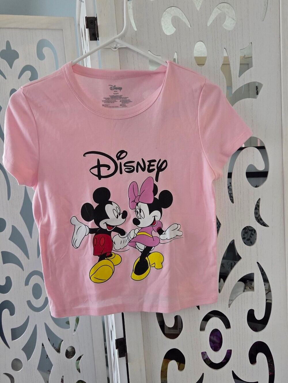Disney Mickey Minnie Mouse Pink Graphic T-Shirt Kids Girls Medium NWOT Vacation